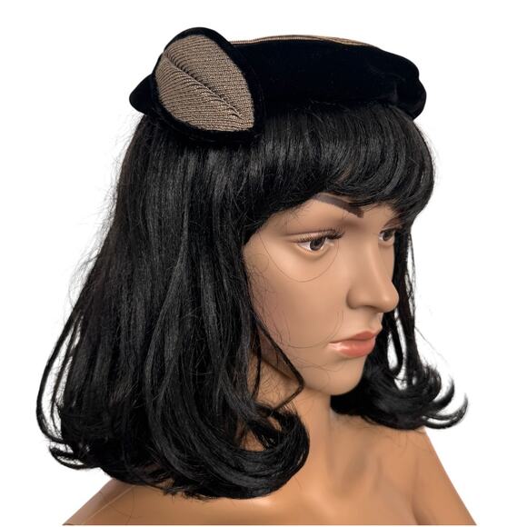 1950s Belmar Broida\'s Virginia Sculptural Cocktail Hat Black Velvet Fascinator main image 4